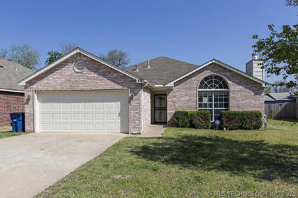 431 E Tecumseh Street Property Photo 1