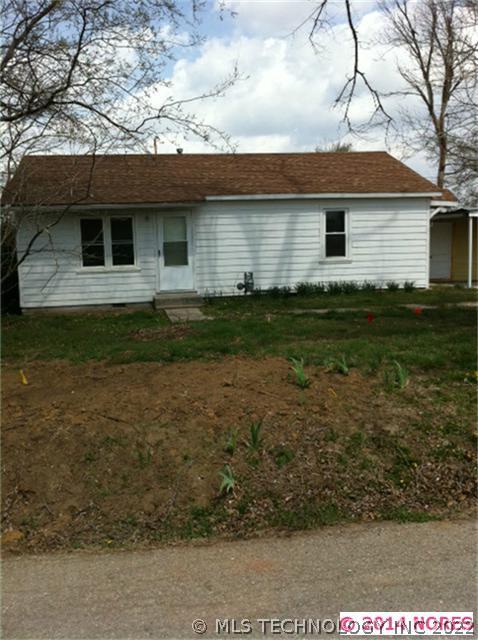 111 W Ross Avenue Property Photo 1