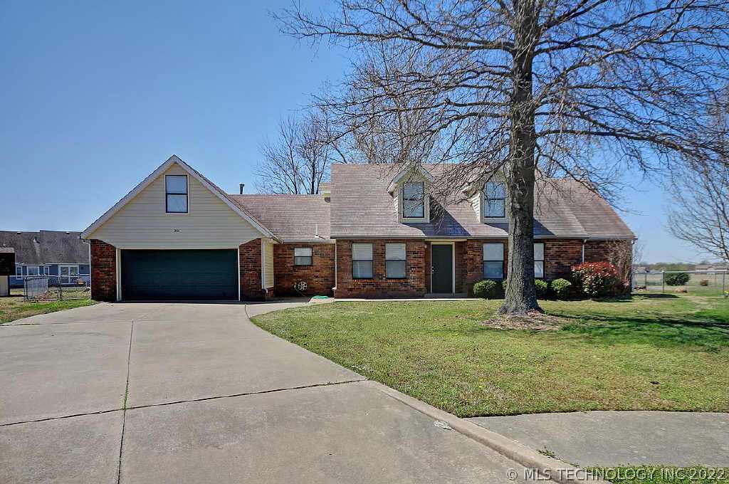 1204 Se 18th Street Property Photo 1