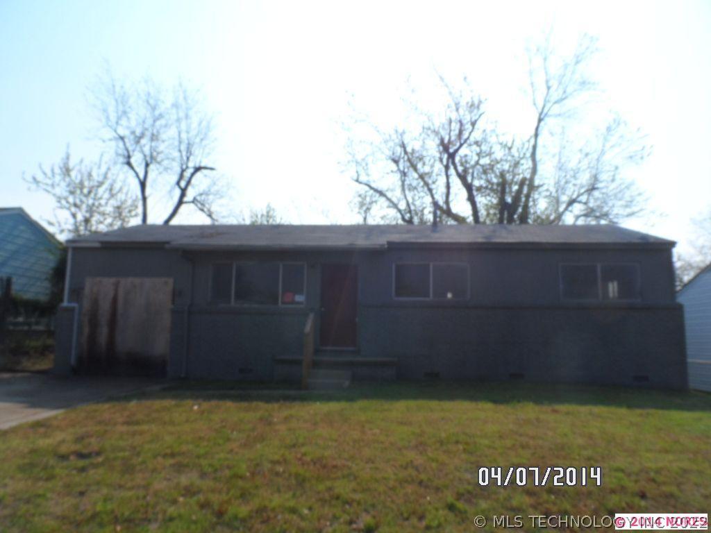 709 N Birch Avenue Property Photo 1