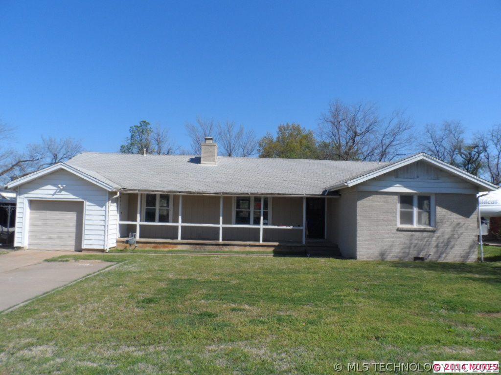 4913 E 4th Place Property Photo 1