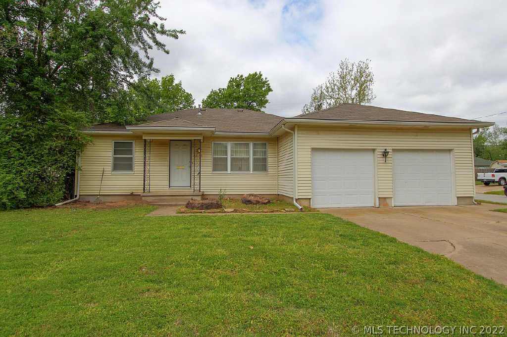 4902 S Cincinnati Avenue Property Photo 1