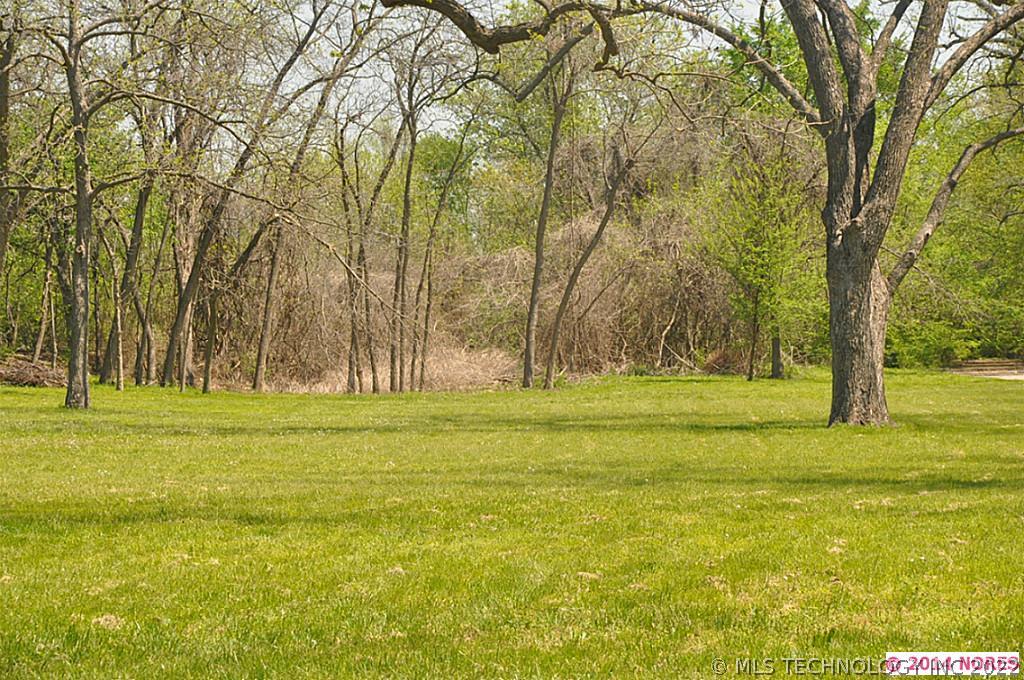 E 138th Street Property Photo 1