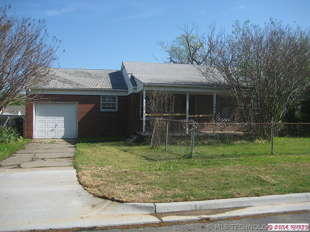6309 E 4th Terrace Property Photo 1