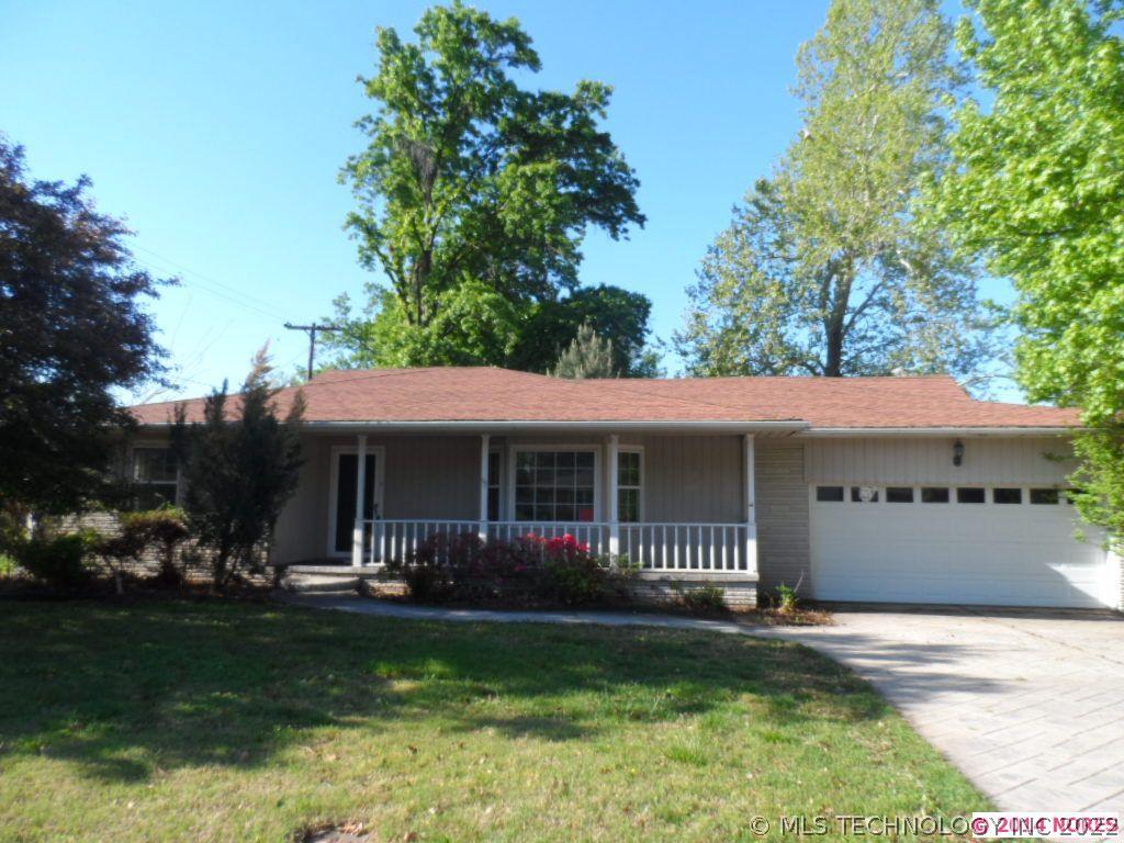 4178 E 45th Street Property Photo 1