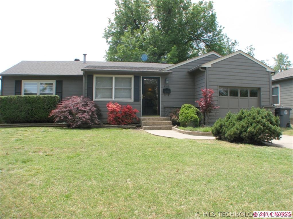 4518 E 28th Street Property Photo 1
