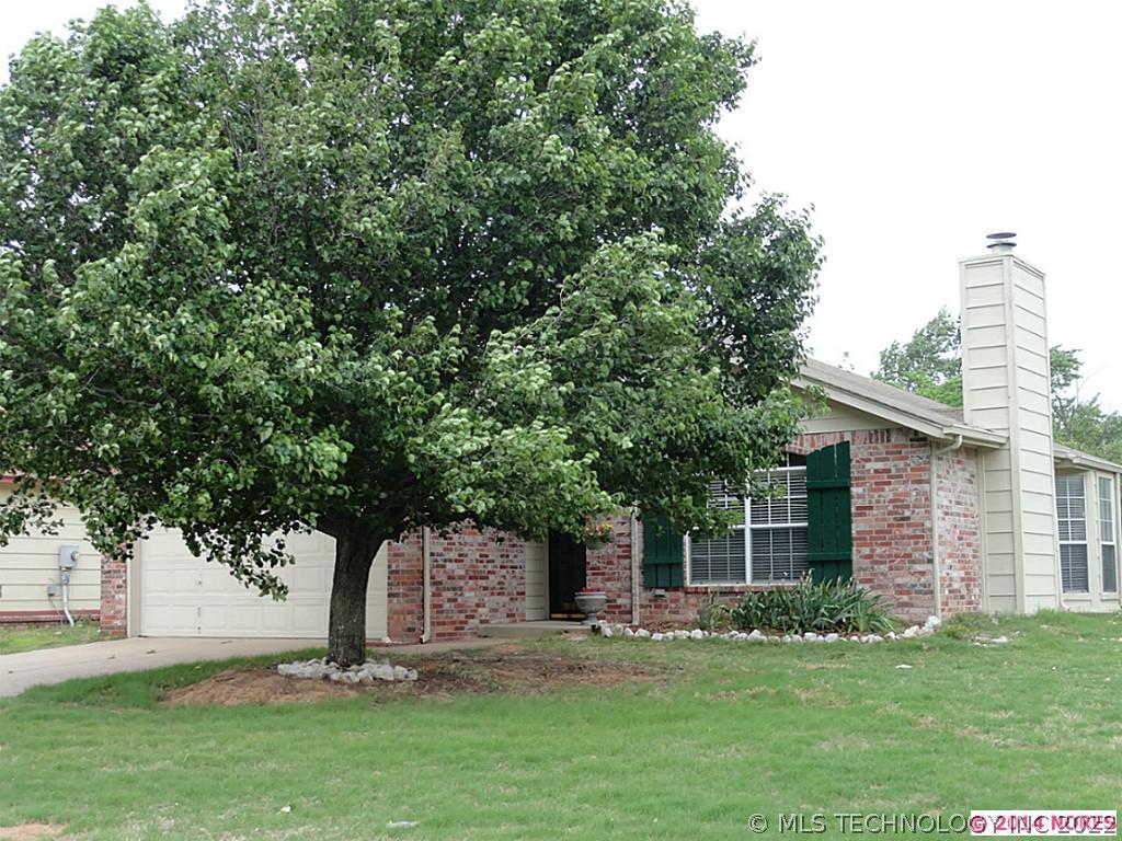 8923 E 135th Street Property Photo 1
