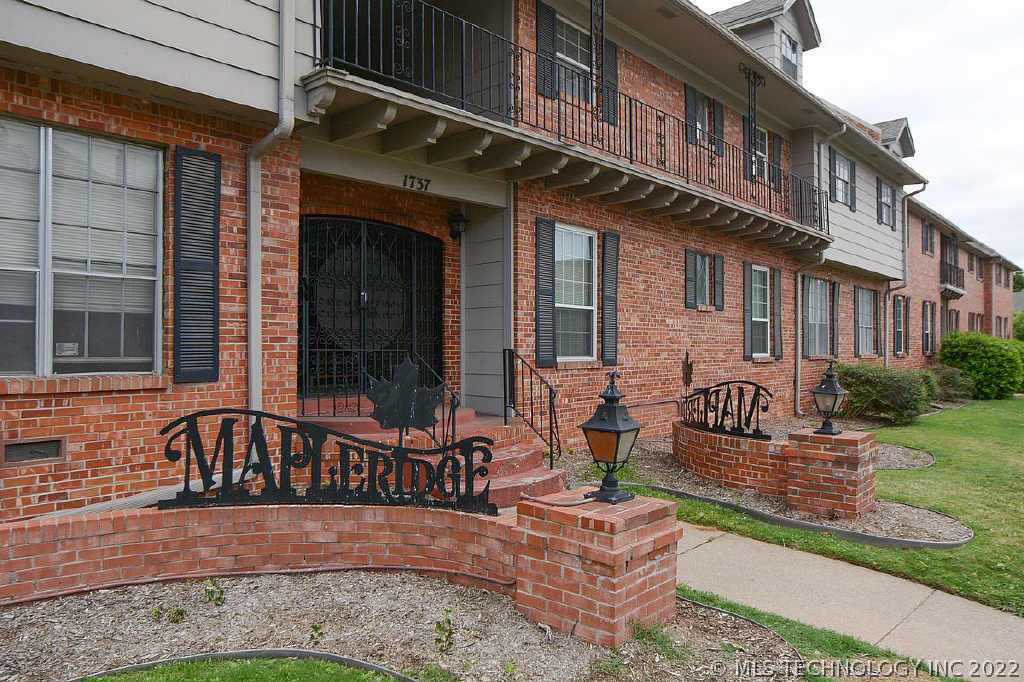 1735 S Peoria Avenue 7 Property Photo 1