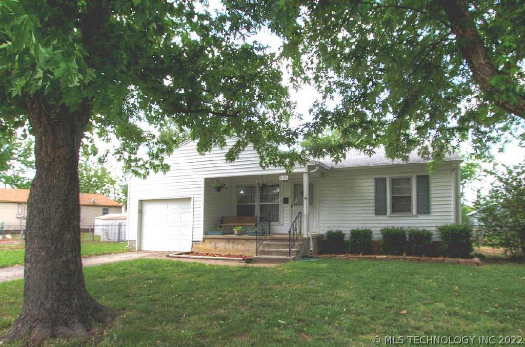 7111 E Independence Street Property Photo 1