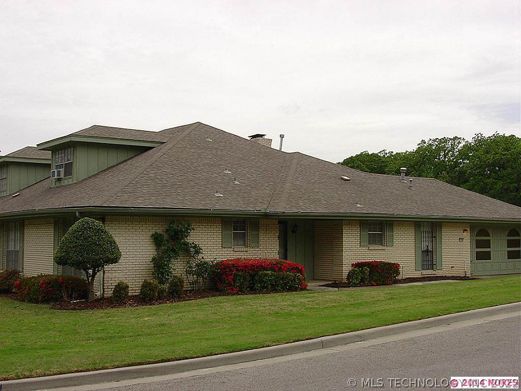 3306 E 70th Street Property Photo 1