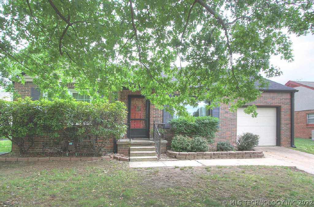 908 S Urbana Avenue Property Photo 1