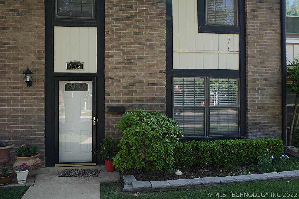 4603 S Granite Avenue D2 Property Photo 1