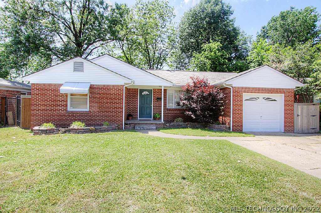 4820 E 25th Street Property Photo 1