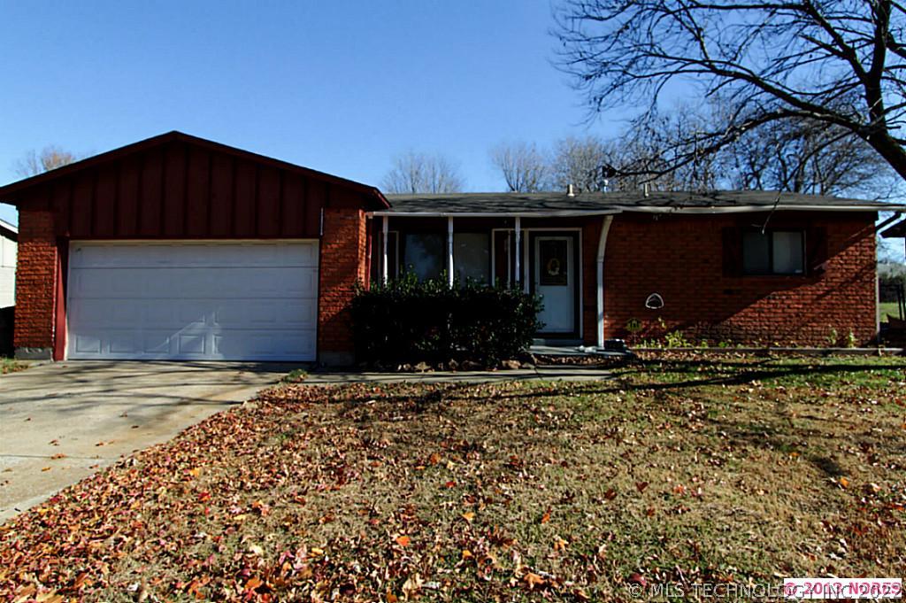 2203 S 120th East Avenue Property Photo 1