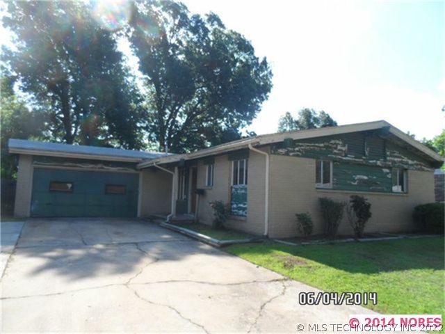 213 S 103rd East Avenue Property Photo 1