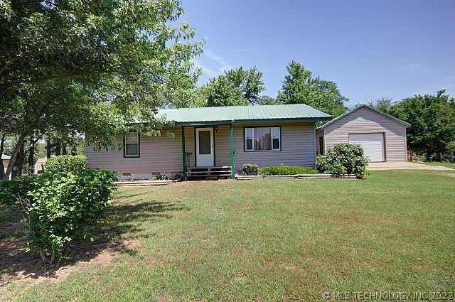 16805 E 638 Road Property Photo 1