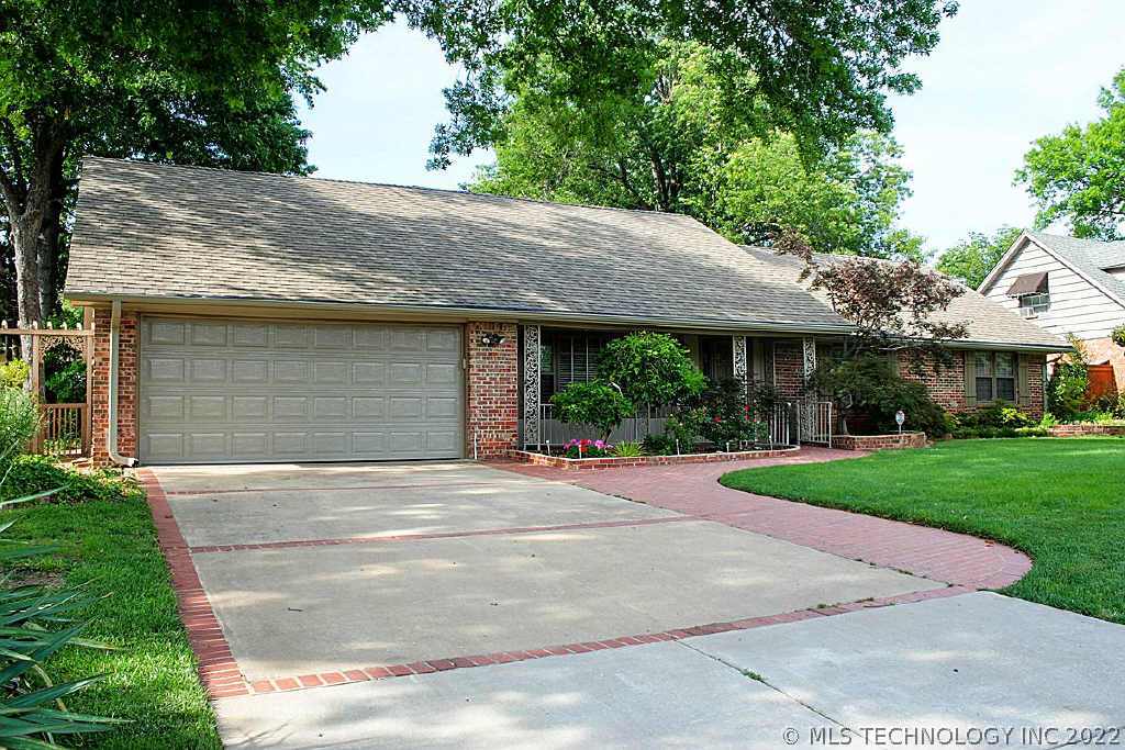 6115 E 52nd Place Property Photo 1