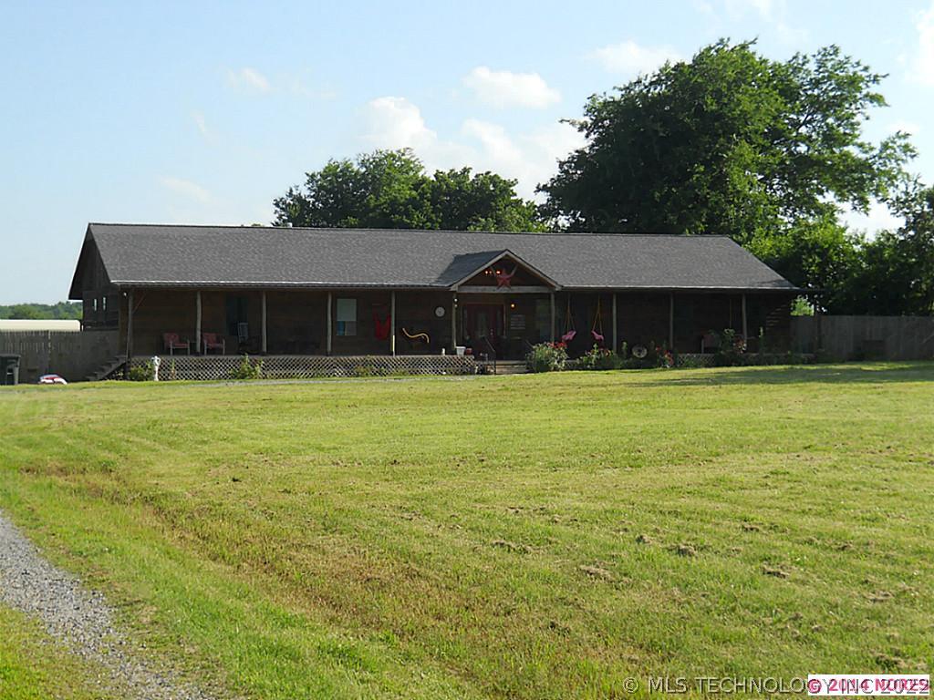 435 W Davis Field Road Property Photo 1