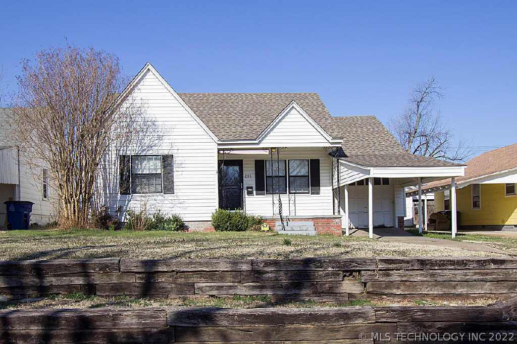 236 S Quebec Avenue Property Photo 1