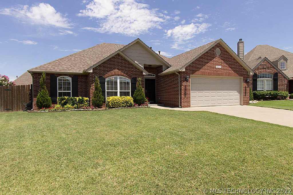 20565 E 47th Street Property Photo 1
