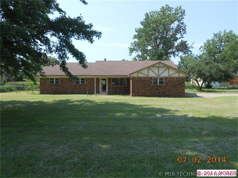 4154 E 483 Road Property Photo 1