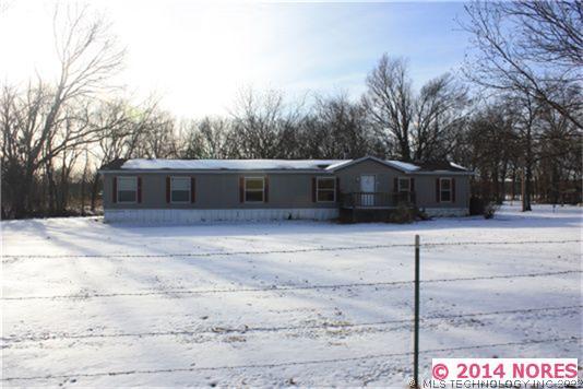 1853 330 Road Property Photo 1