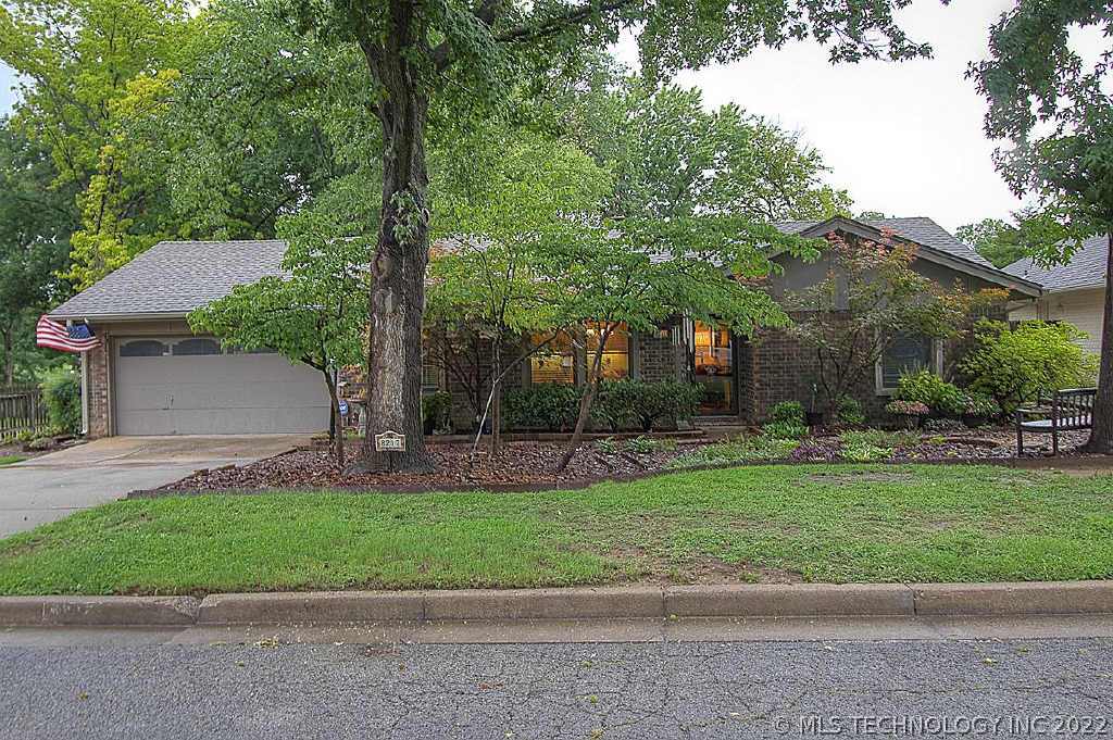 8217 E 56th Place Property Photo 1