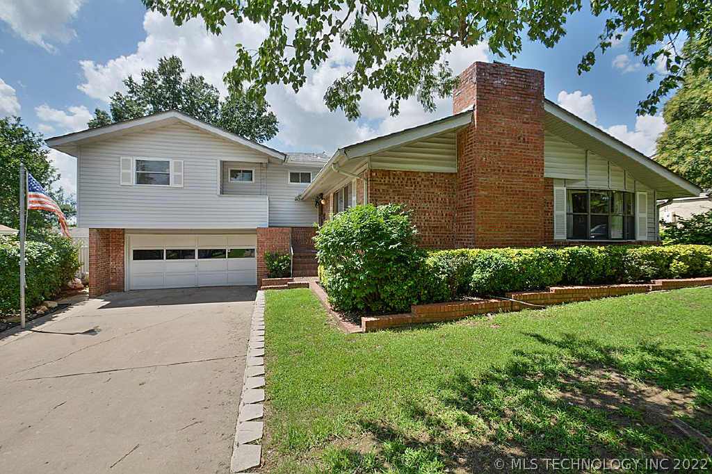 4322 S Allegheny Avenue Property Photo 1