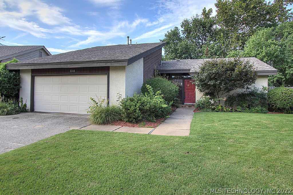 3320 E 83rd Place Property Photo 1