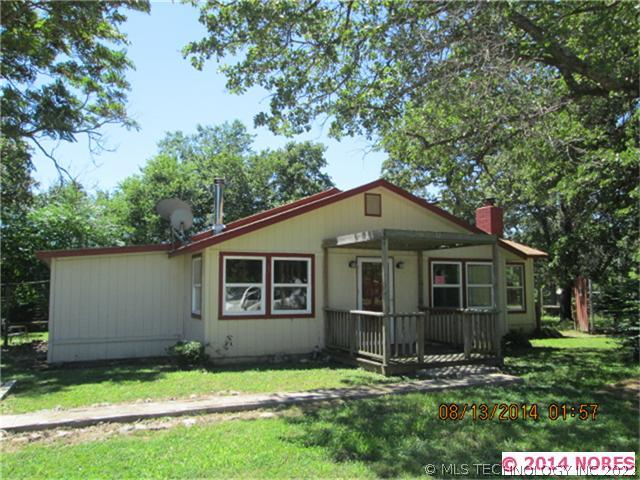 121 W Pawnee Avenue Property Photo 1