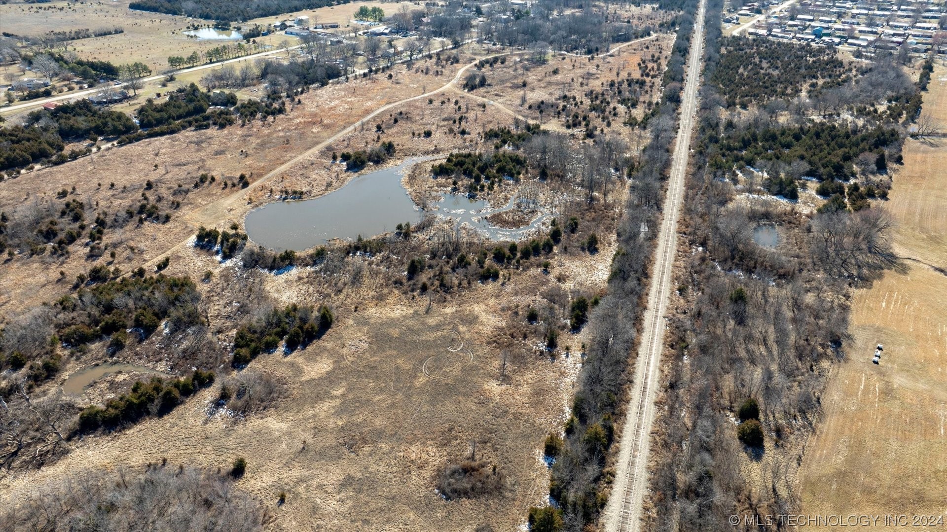 3943 Road Property Photo 5