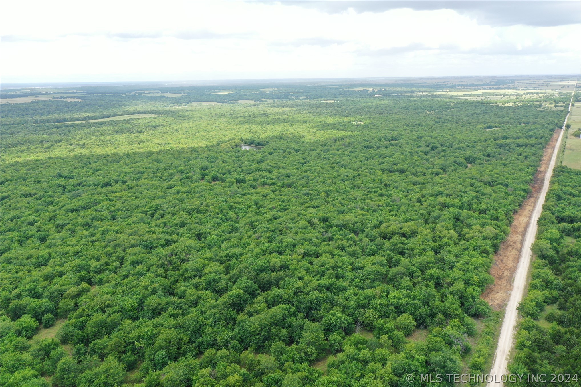 29 Old Willis Road Property Photo 1