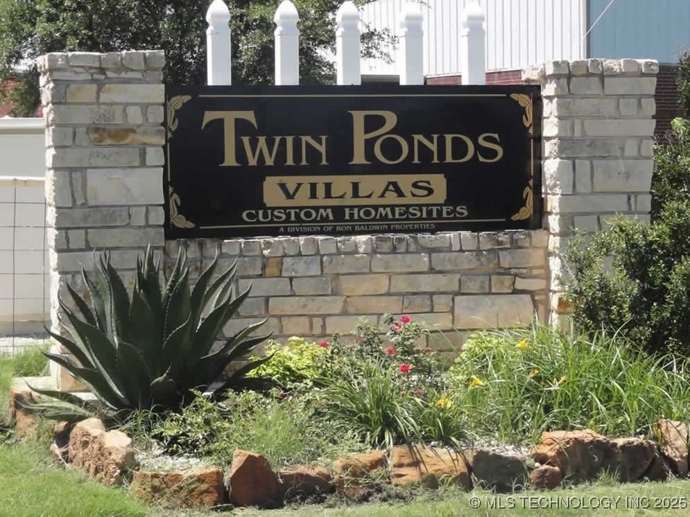 3 Hilltop Circle Property Photo 1