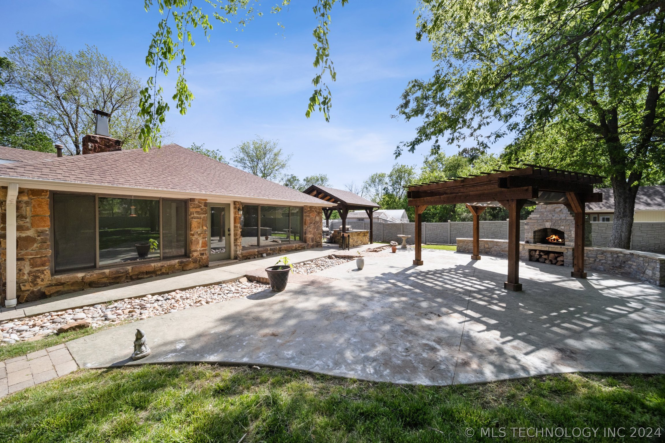7902 S Waco Avenue Property Photo 45