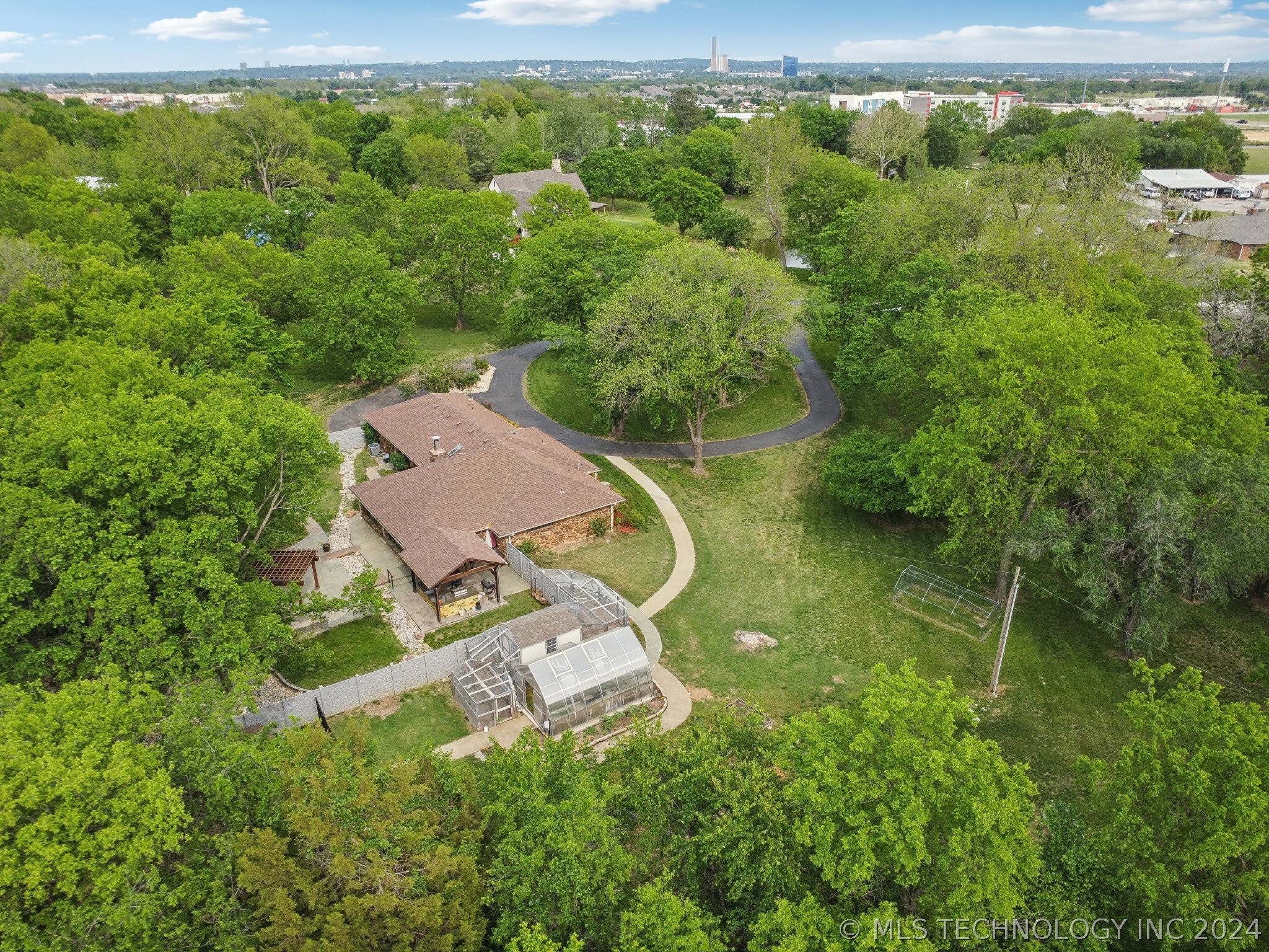 7902 S Waco Avenue Property Photo 49