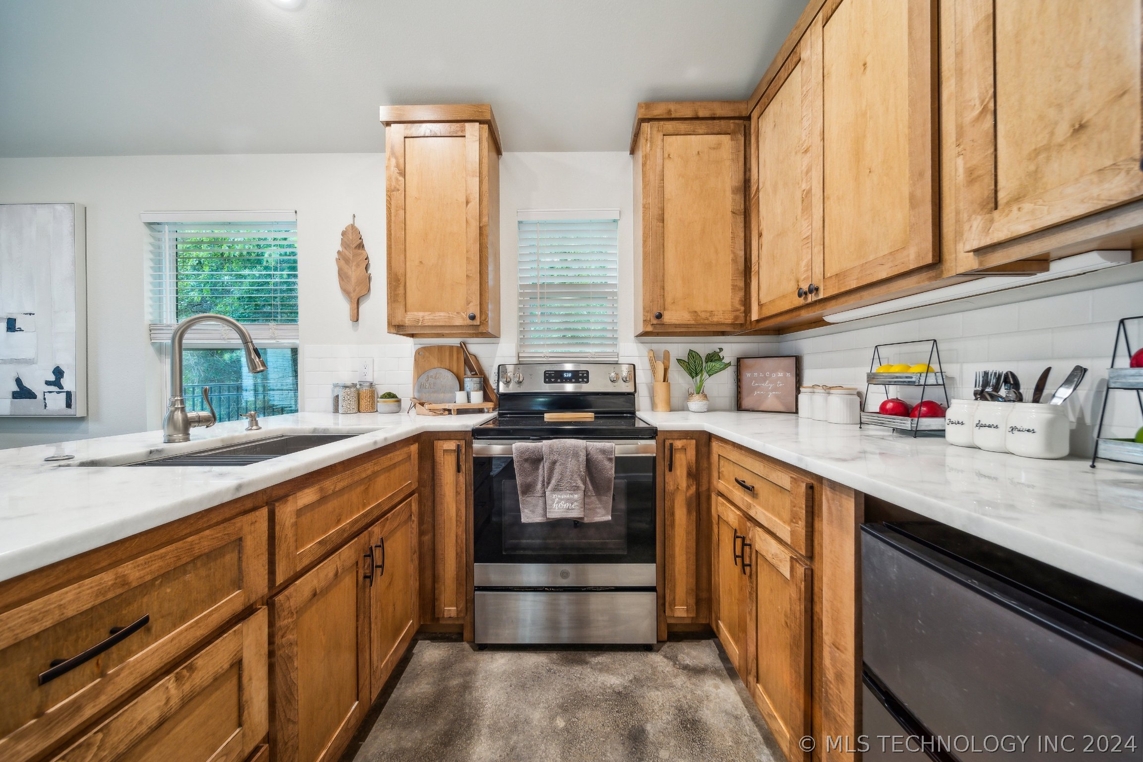 7902 S Waco Avenue Property Photo 36