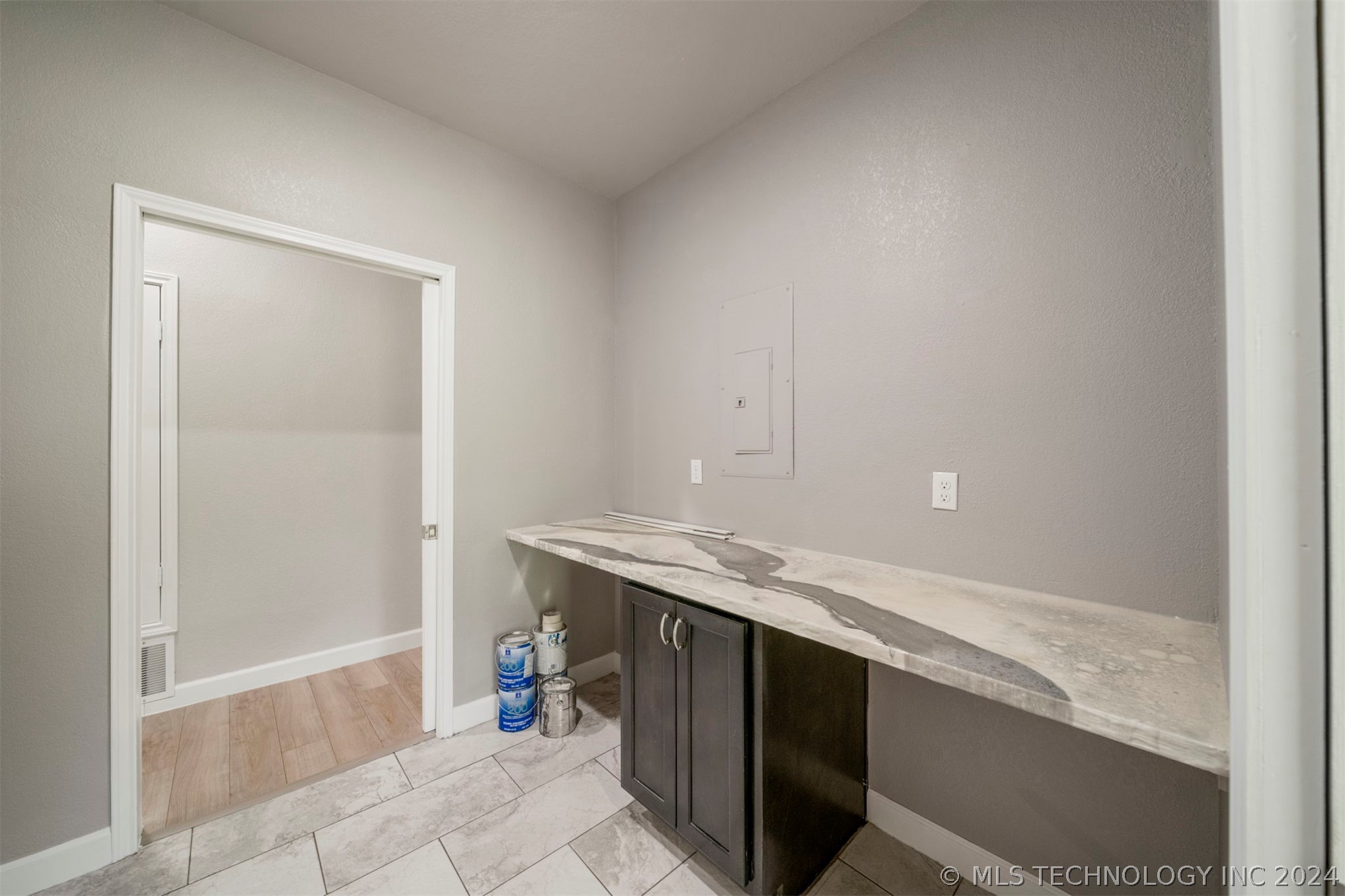 66021 S 320 Road Property Photo 10