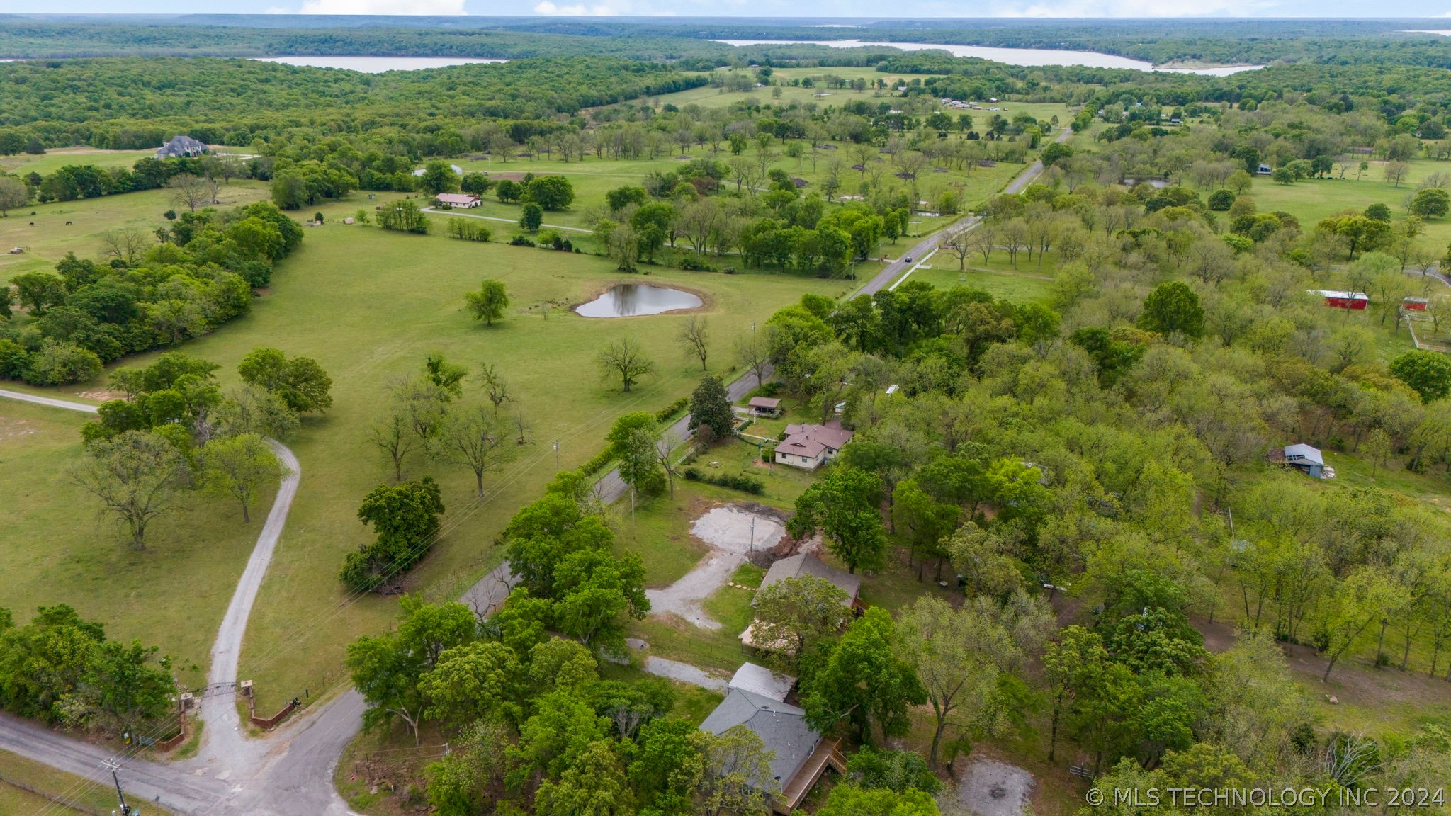 66021 S 320 Road Property Photo 44