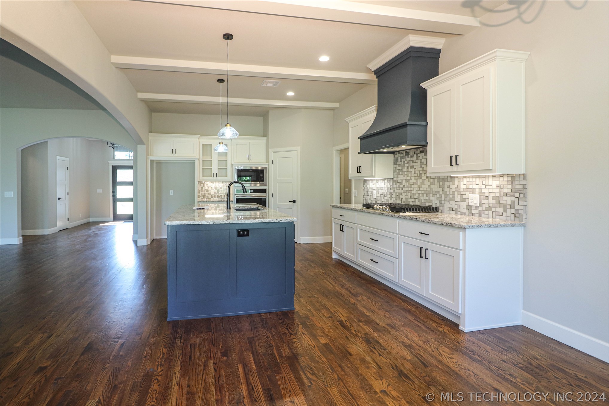 1440 Mabelle Drive Property Photo 10