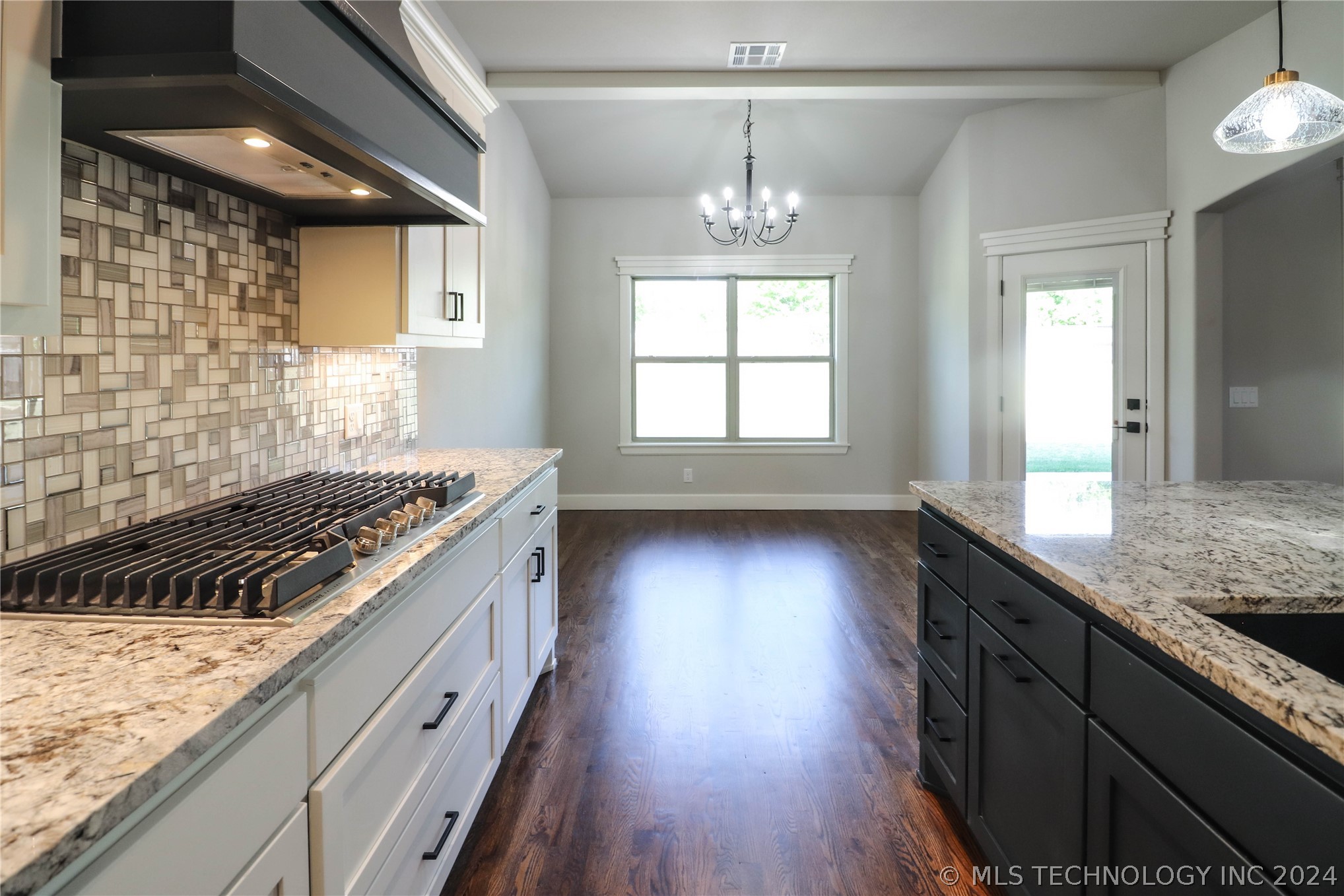 1440 Mabelle Drive Property Photo 13