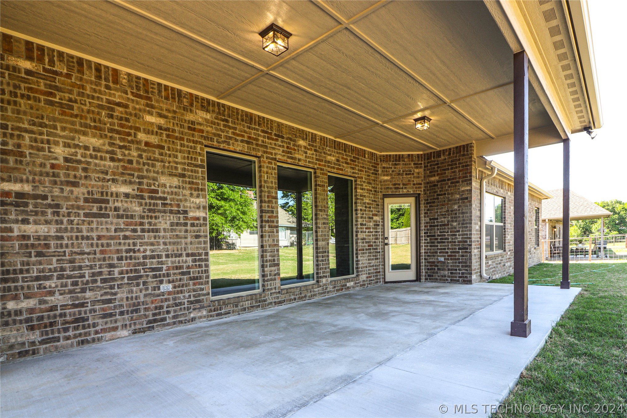 1440 Mabelle Drive Property Photo 38