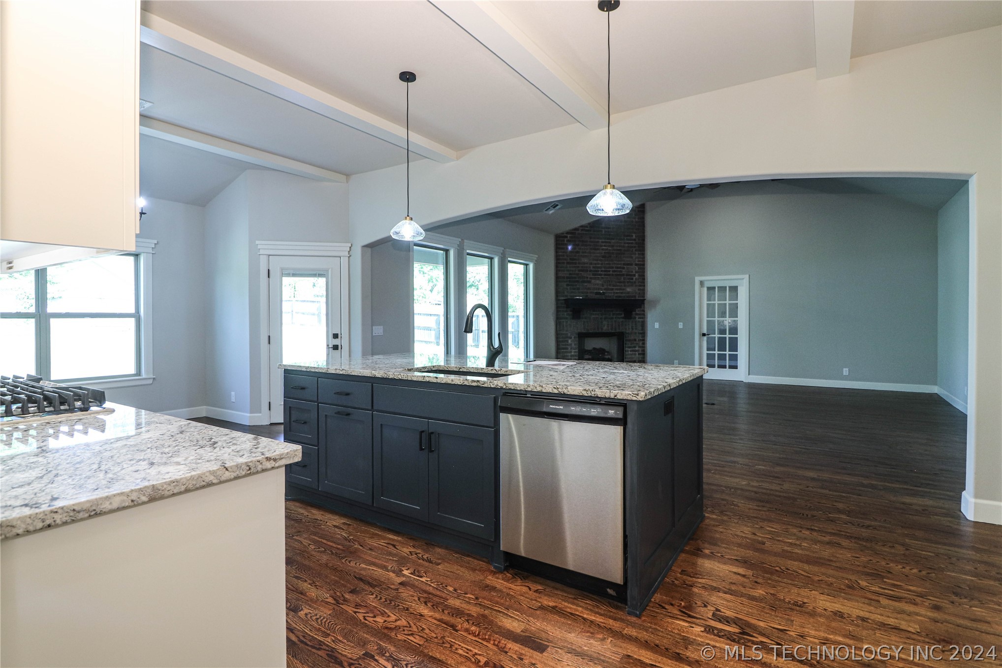 1440 Mabelle Drive Property Photo 39