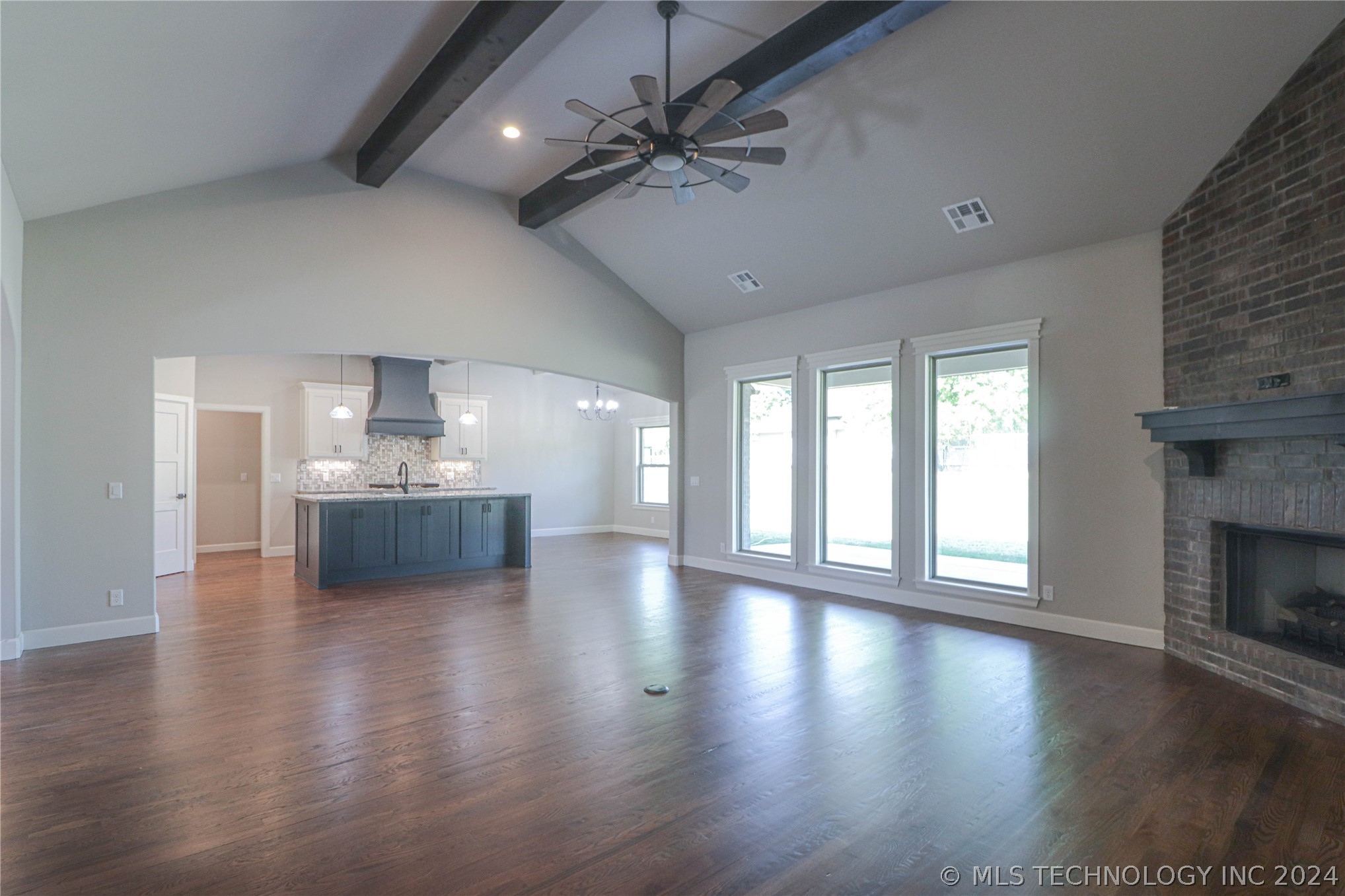1440 Mabelle Drive Property Photo 43