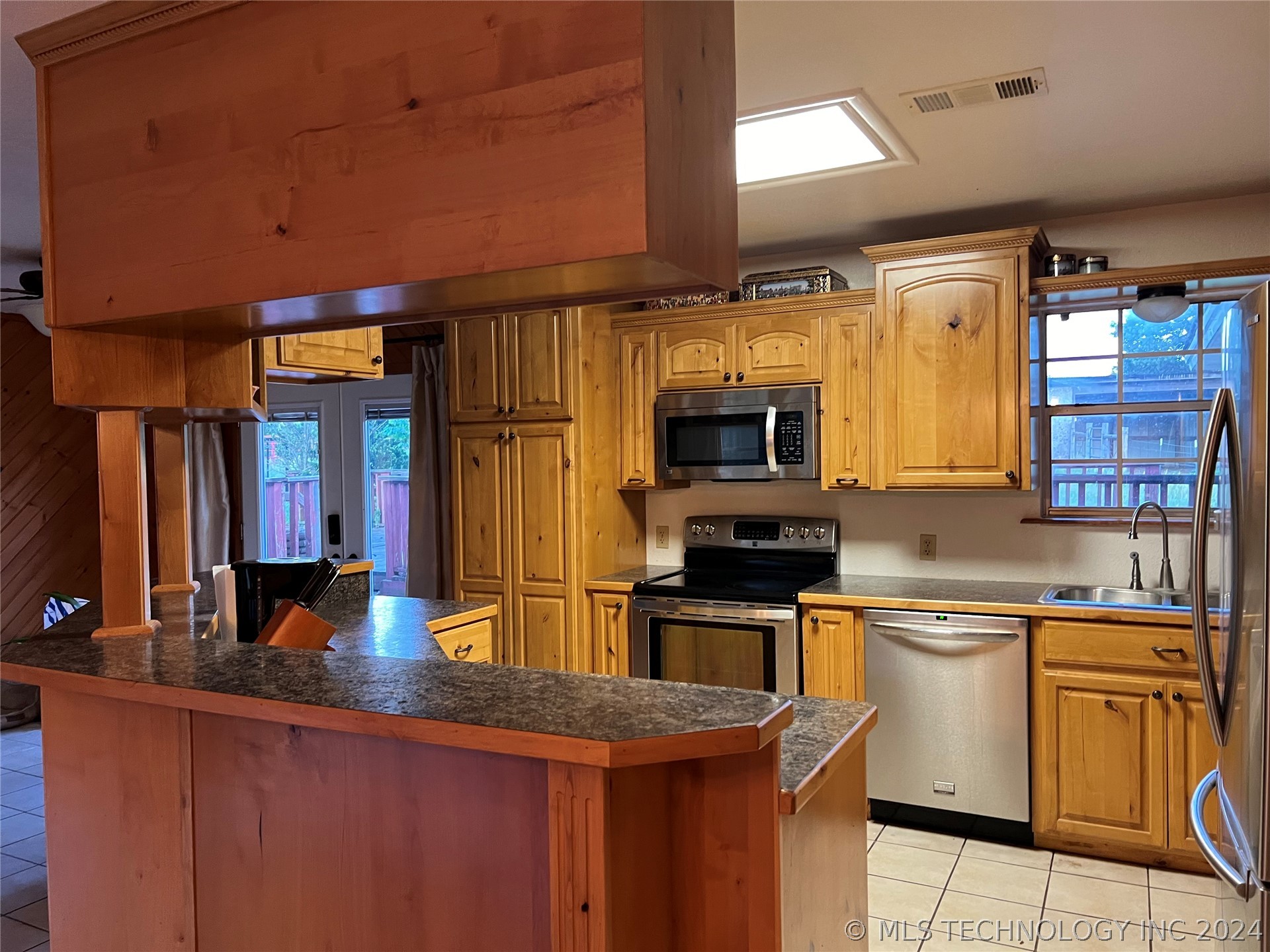 2394 Wheeler Property Photo 11