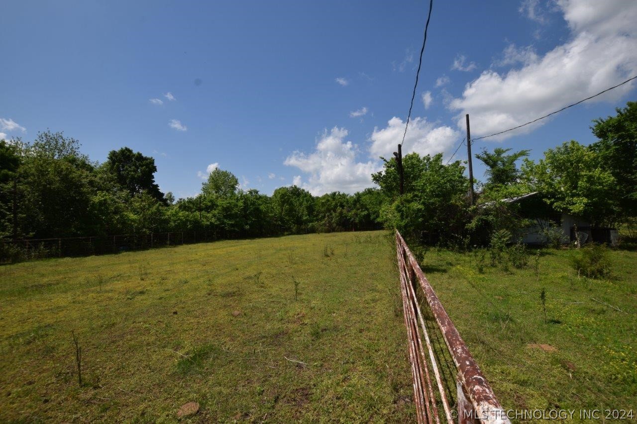 63125 S 4750 Road Property Photo 9