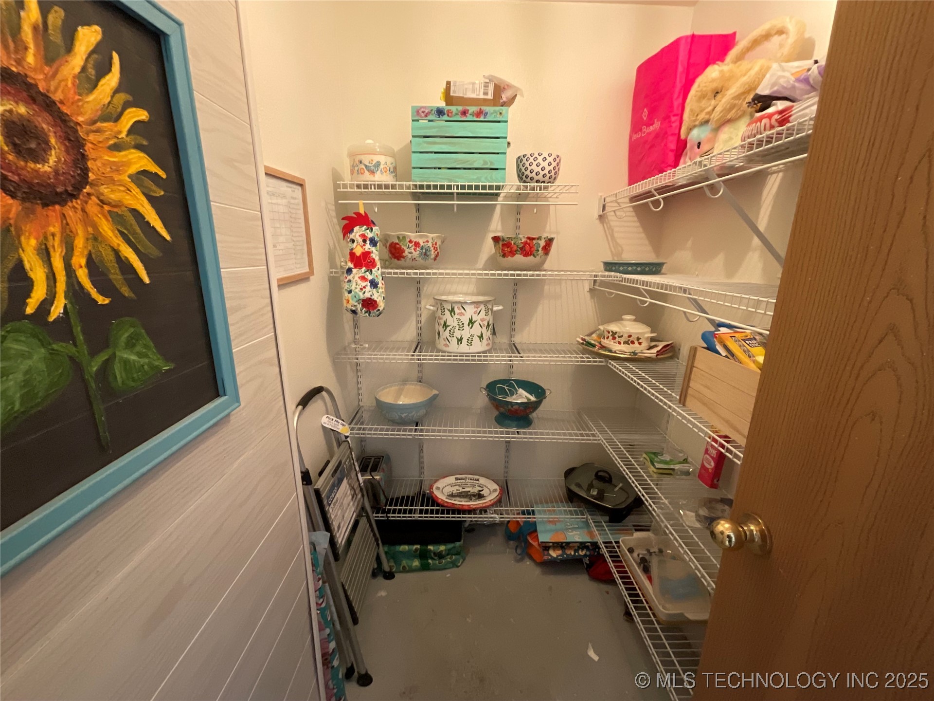 2201 Chanel Street Property Photo 12