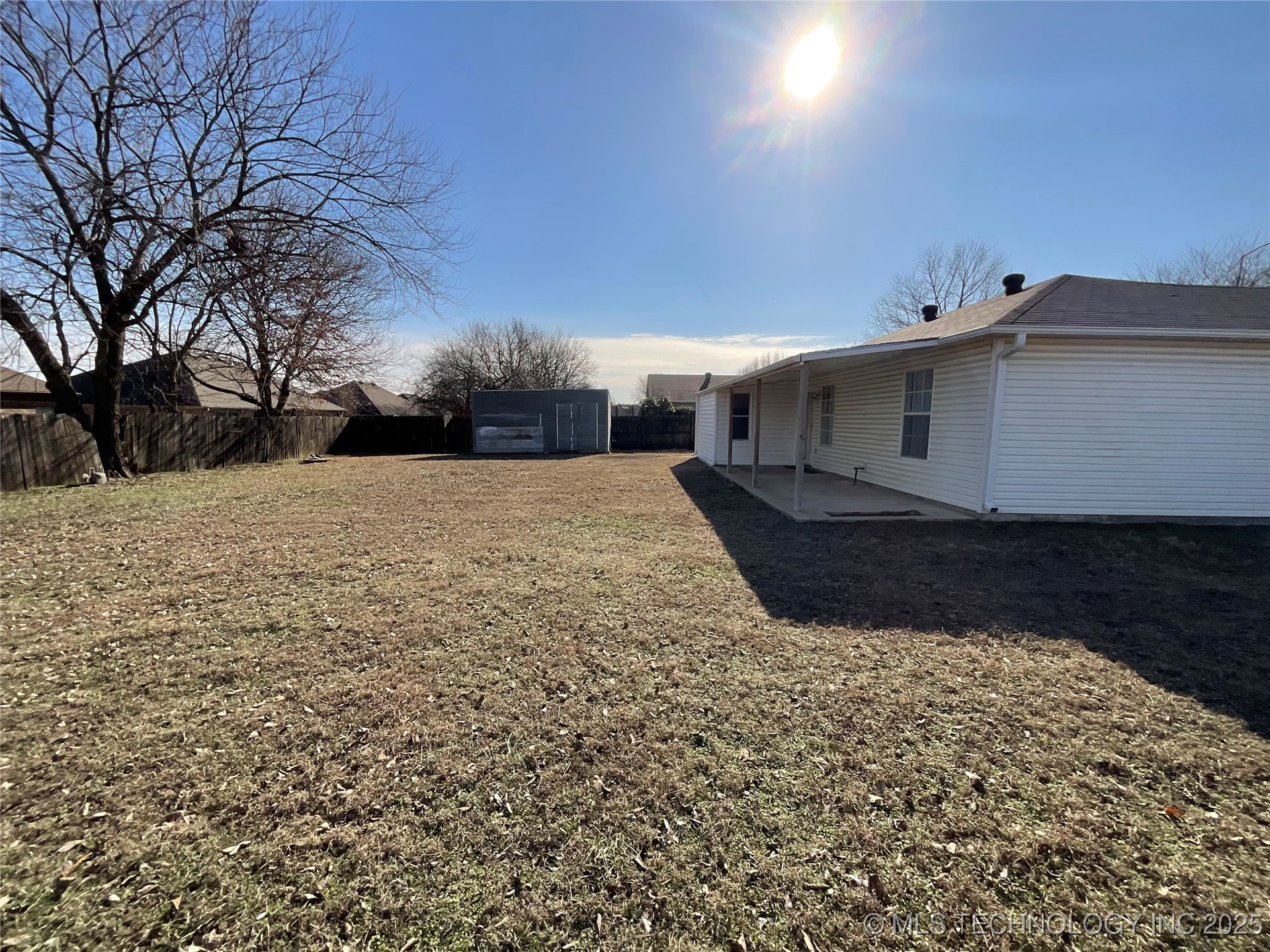 2201 Chanel Street Property Photo 31