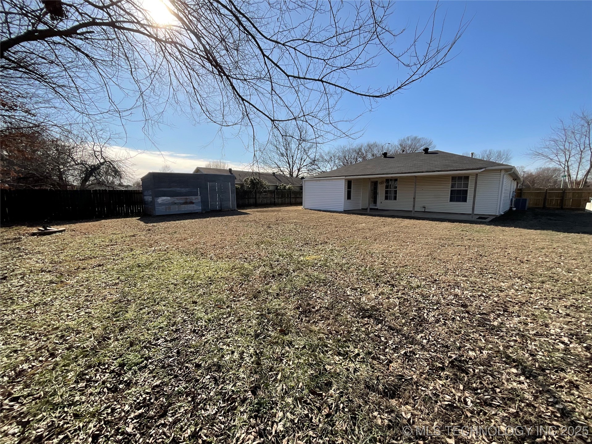 2201 Chanel Street Property Photo 33