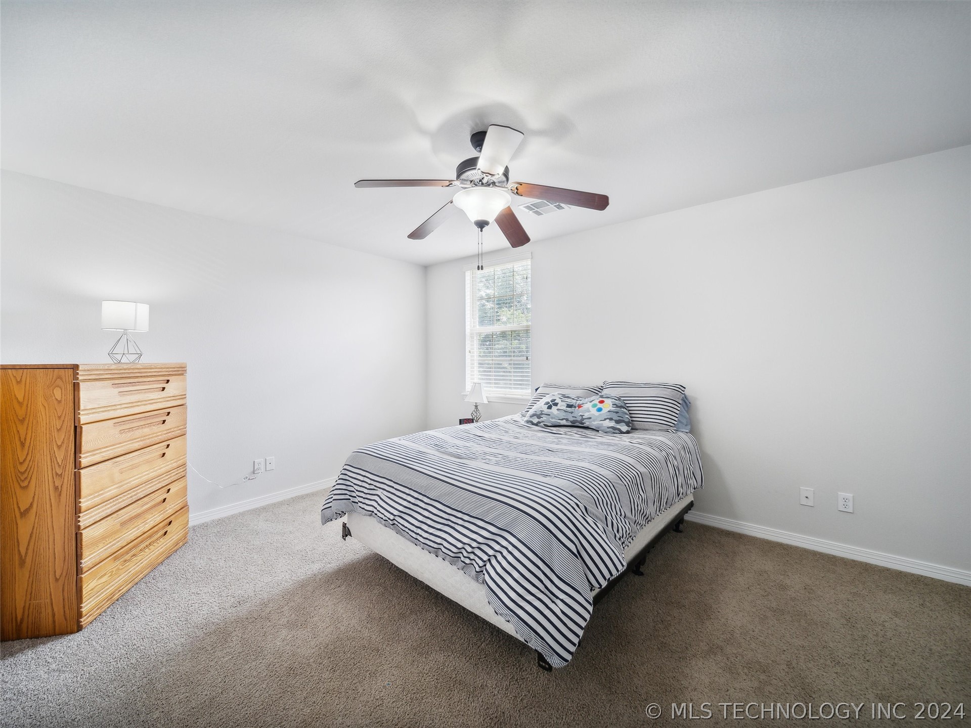 16405 E 50th Street Property Photo 36