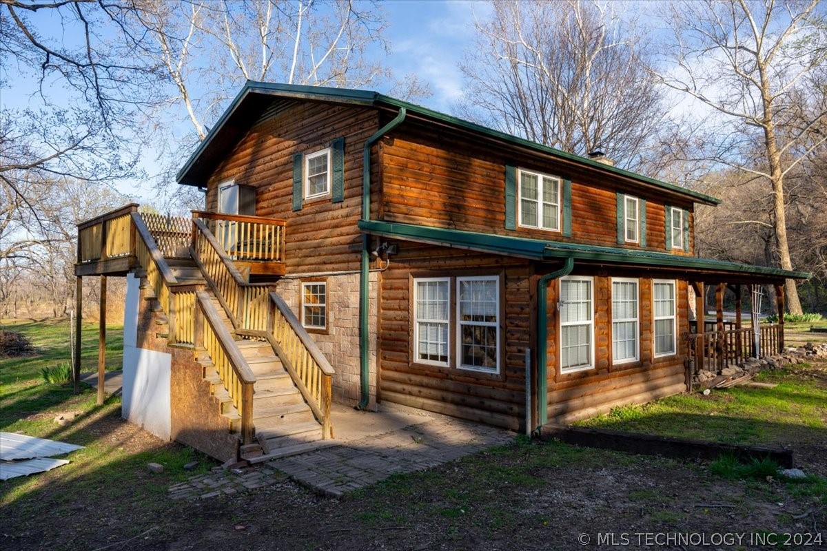 9596 N 447 Road Property Photo 12